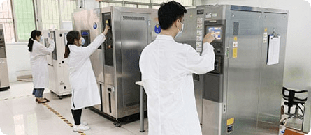 Our own laboratory will conduct strict testing on all raw materials. Analyze the composition of the product.