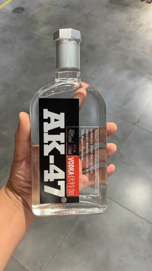 Custom glass bottles case 6