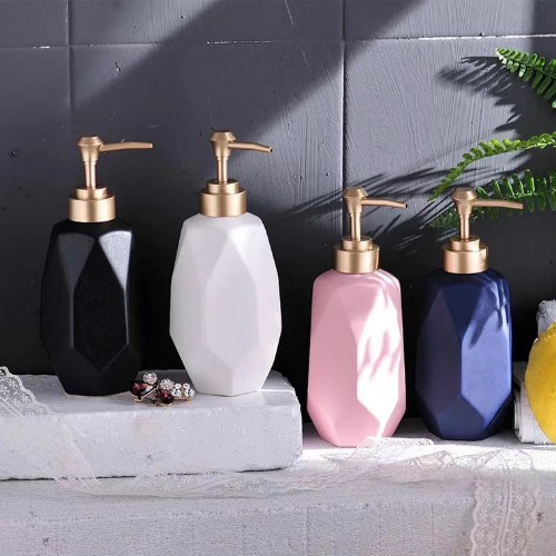 Custom glass bottles case 9