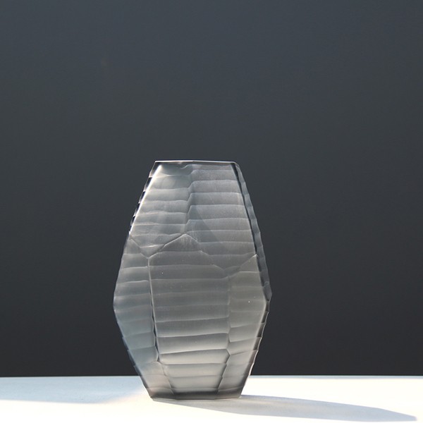Thickened glass vase